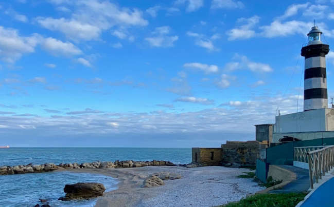 Faro di Ortona