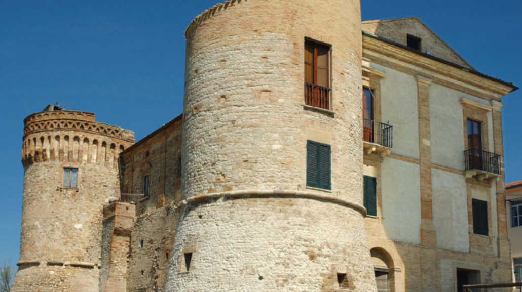 Il Castello di Monteodorisio - Foto Abruzzo Turismo
